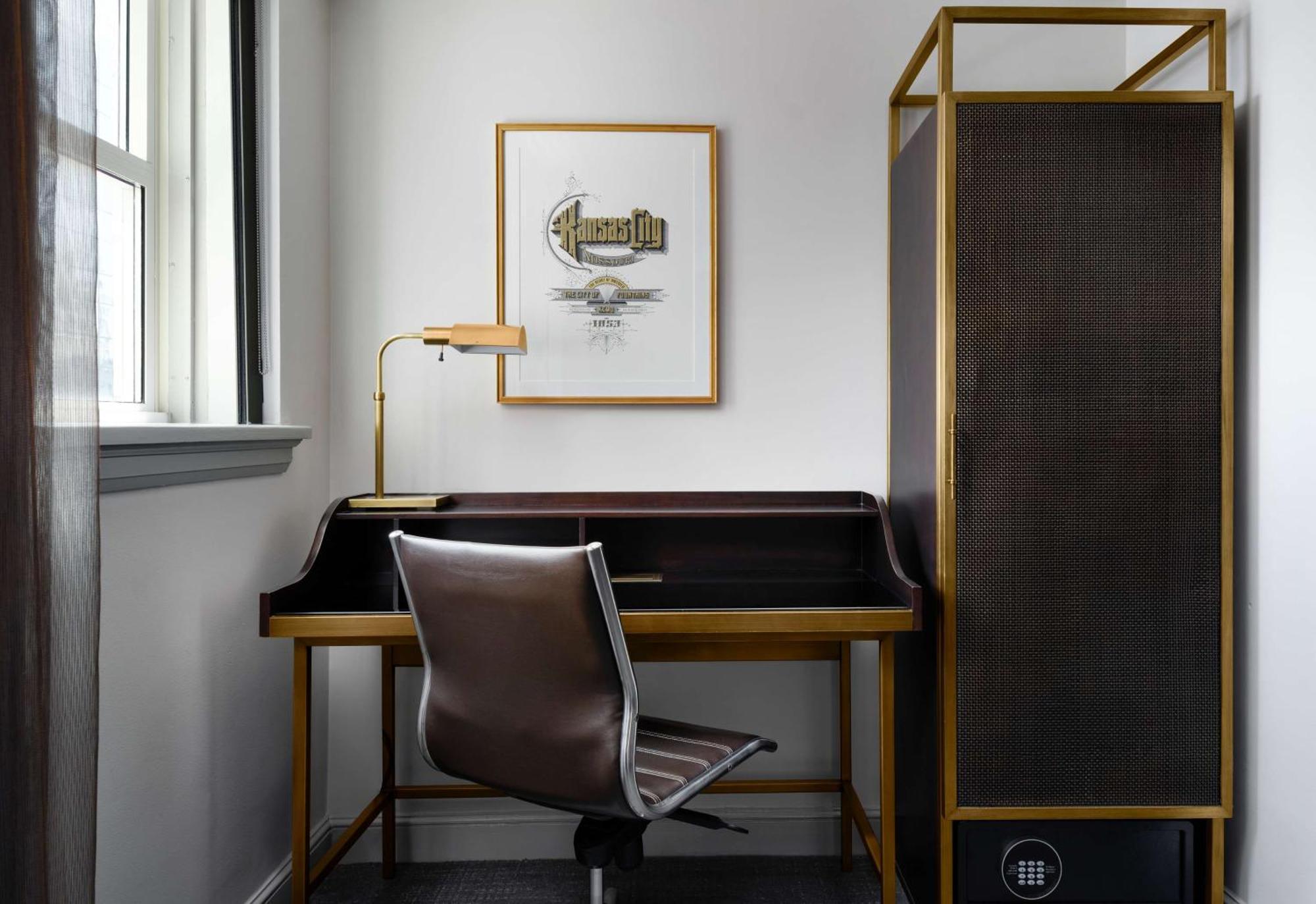 Hotel Phillips Kansas City, Curio Collection By Hilton Exterior foto