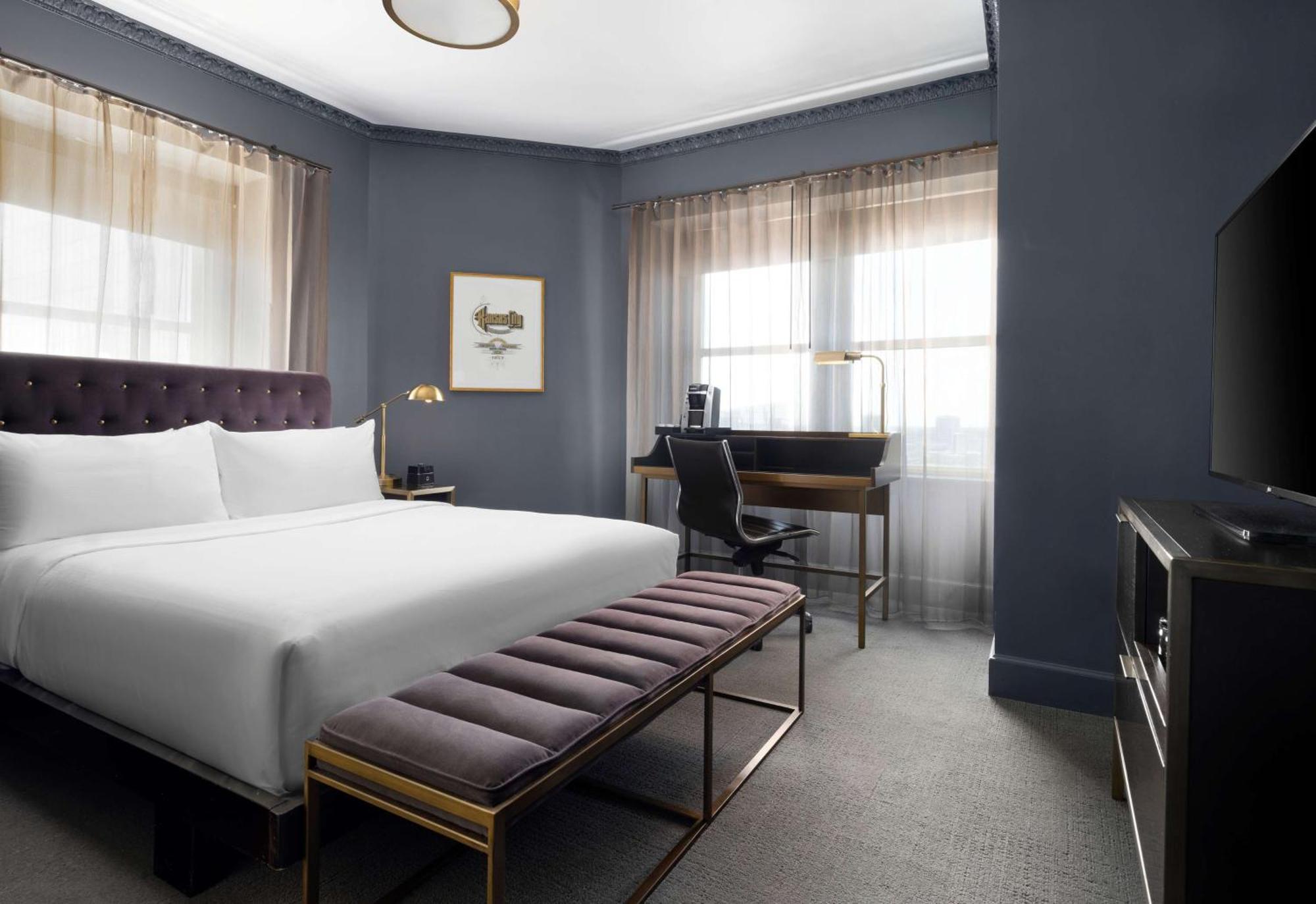Hotel Phillips Kansas City, Curio Collection By Hilton Exterior foto